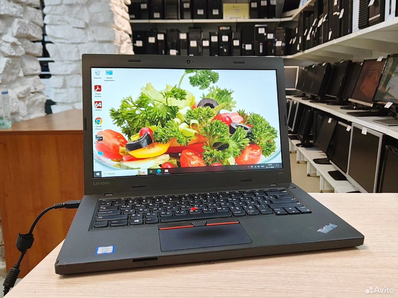 Lenovo i3-6100U/8Gb/SSD 240Gb/HD Graphics 520/14"