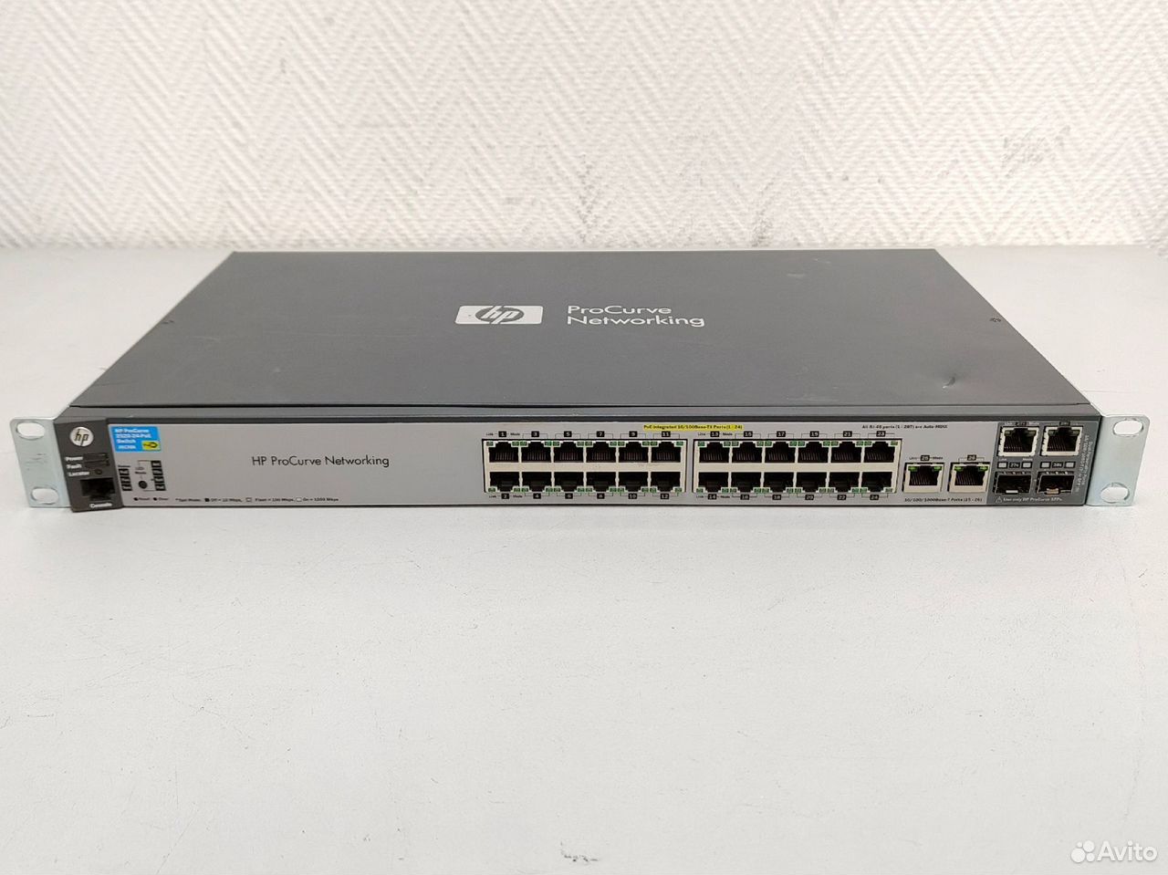 Коммутатор HP ProCurve 2520-24-PoE управляемый j91