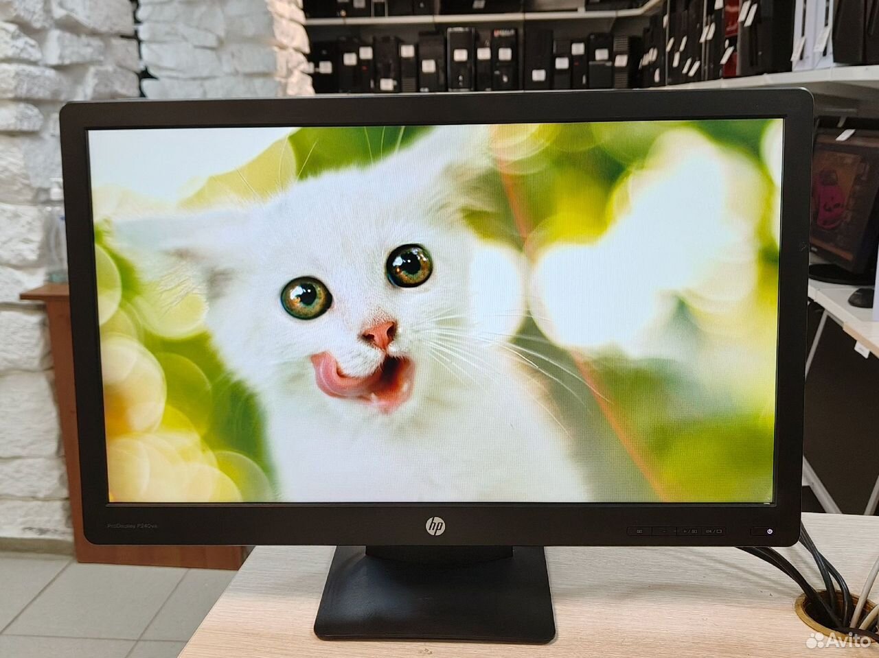 Монитор HP ProDisplay P240va, экран 24" дюйма