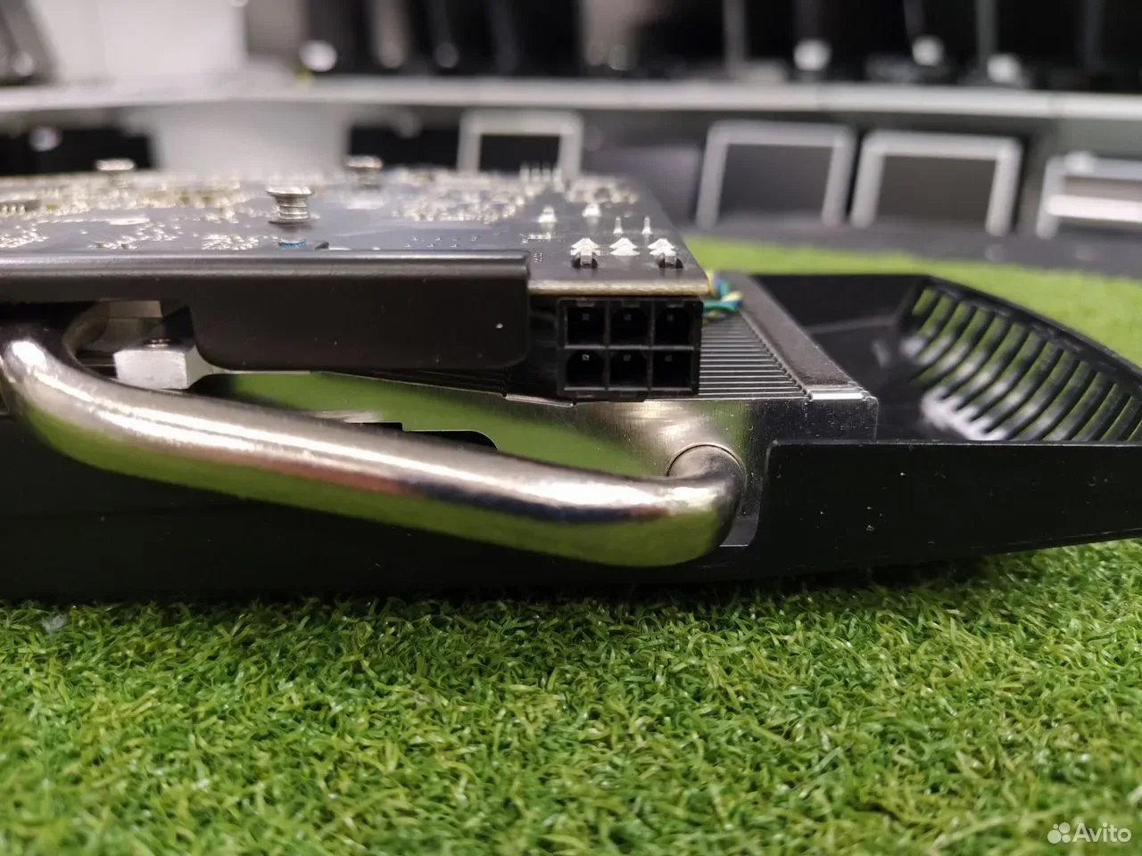 Видеокарта asus AMD HD6770 1Gb — фото 2