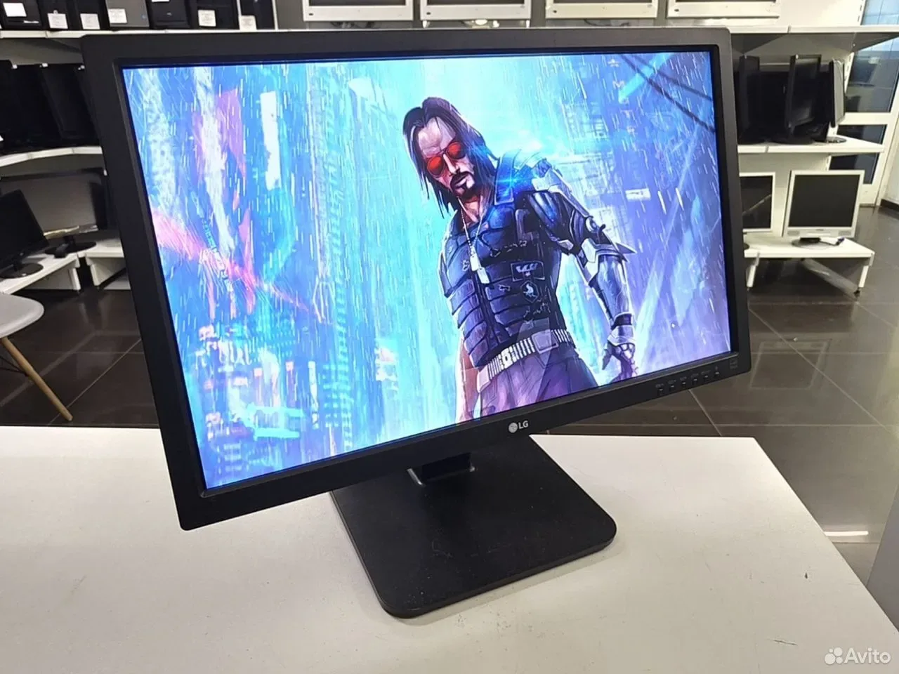 Монитор LG 24" FullHD IPS DVI-D VGA — фото 1