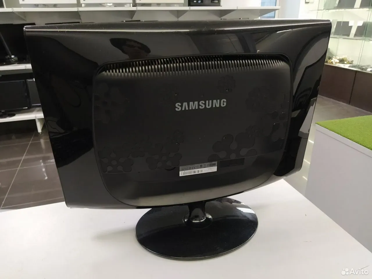 Монитор Samsung 24" VGA 19201200 TN — фото 2