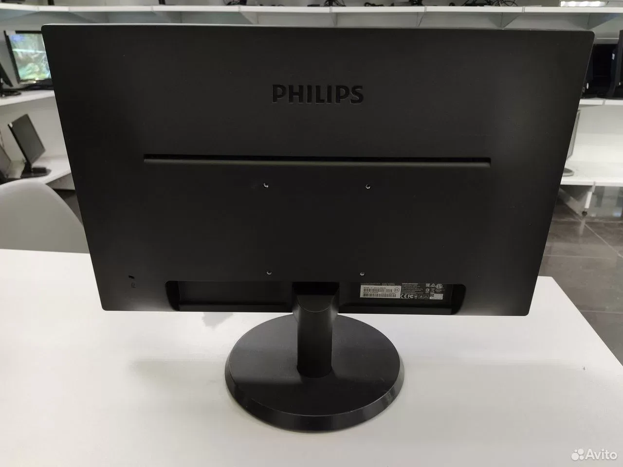 Монитор 22" Philips 223v 19201080 VGA — фото 2