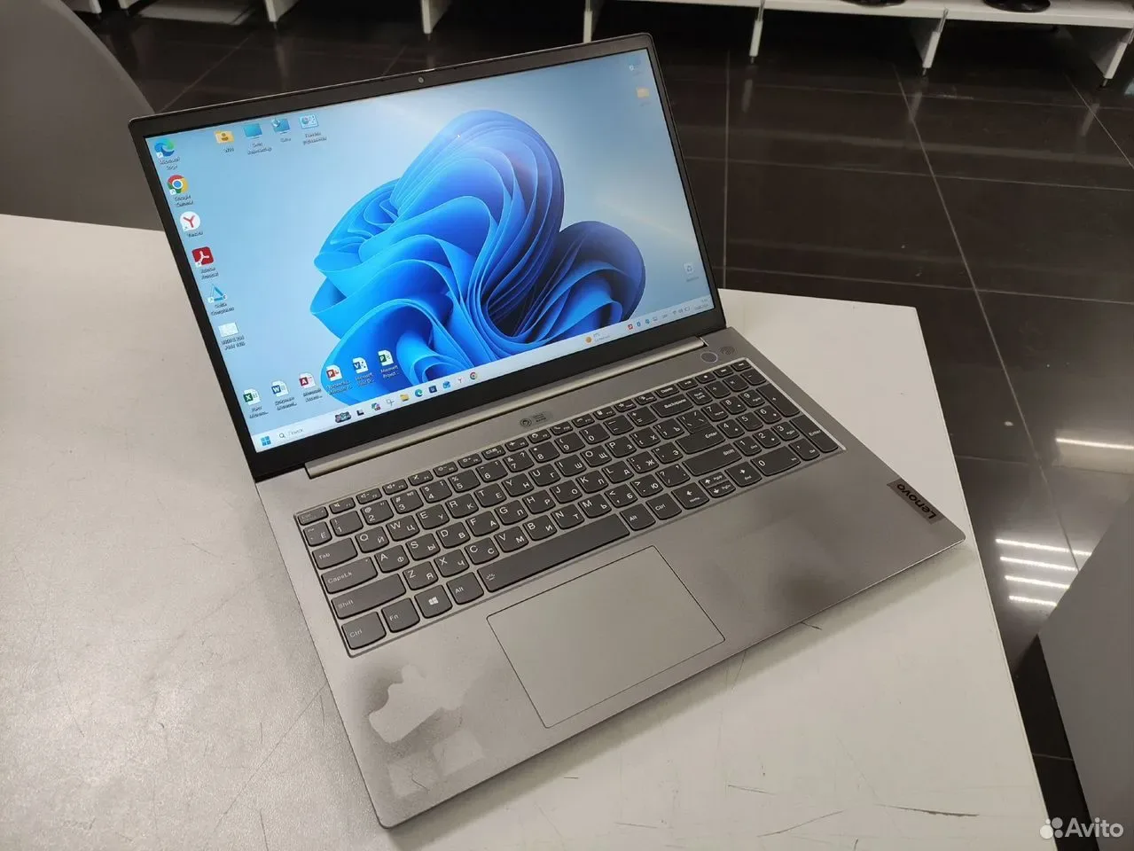 Ноутбук Lenovo R3 5300U/8G DDR4/SSD 256G #184 — фото 1