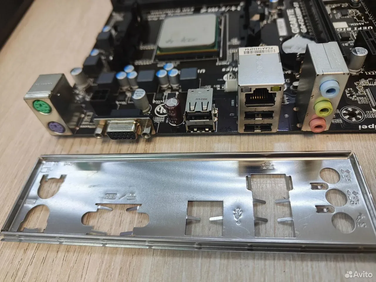 Материнская плата gigabyte GA-F2A58M-S1 +A4-4000 — фото 2