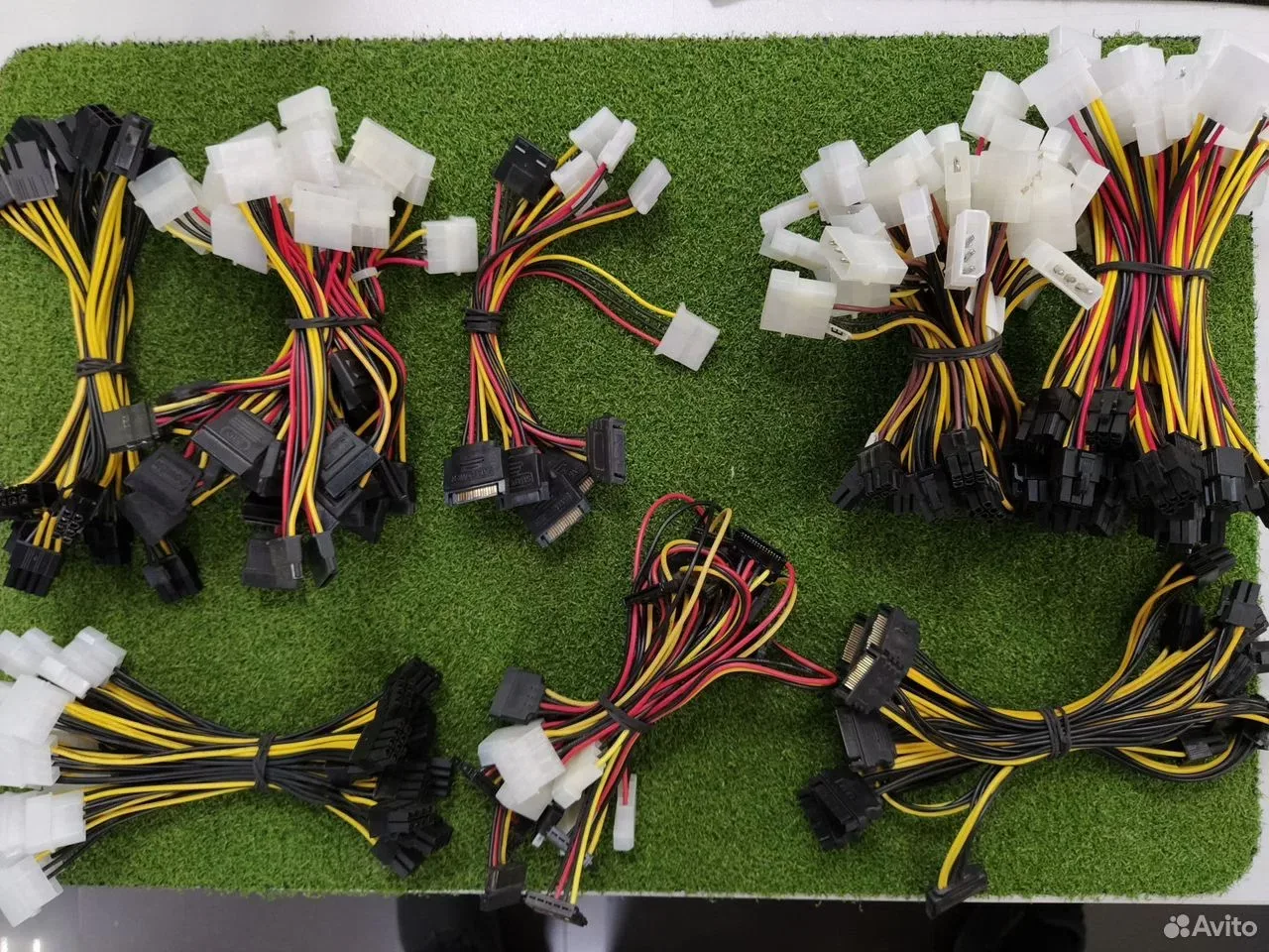 Разные переходники для компьютера Molex/Sata/6Pin — фото 1