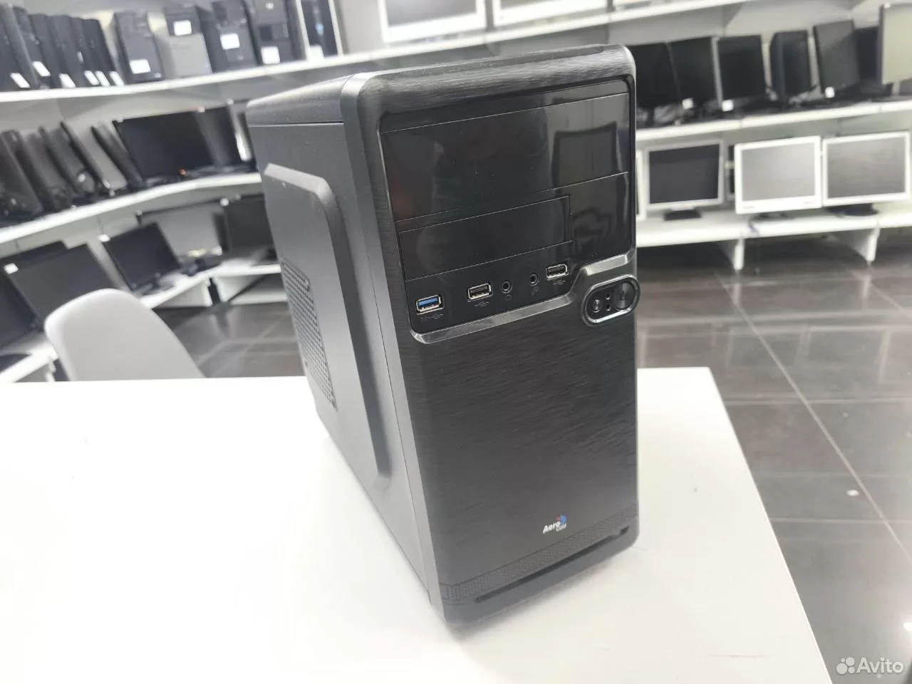 Системный блок Core i3 8100/ DDR4 8Gb/ SDD 240Gb — фото 1