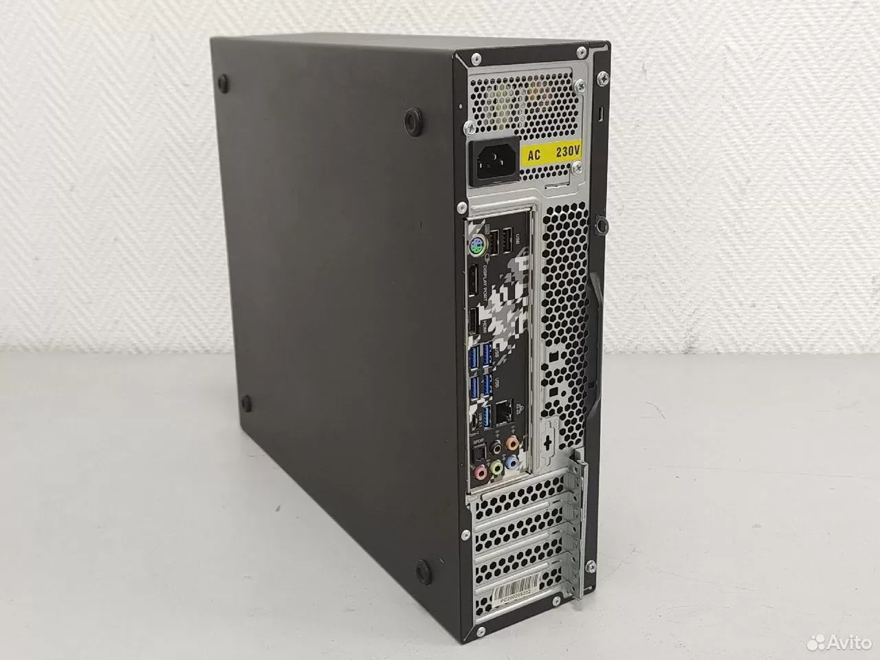 Сб AMD Ryzen 3-2200G/8Gb/SSD 256Gb/Radeon Vega 8 — фото 2