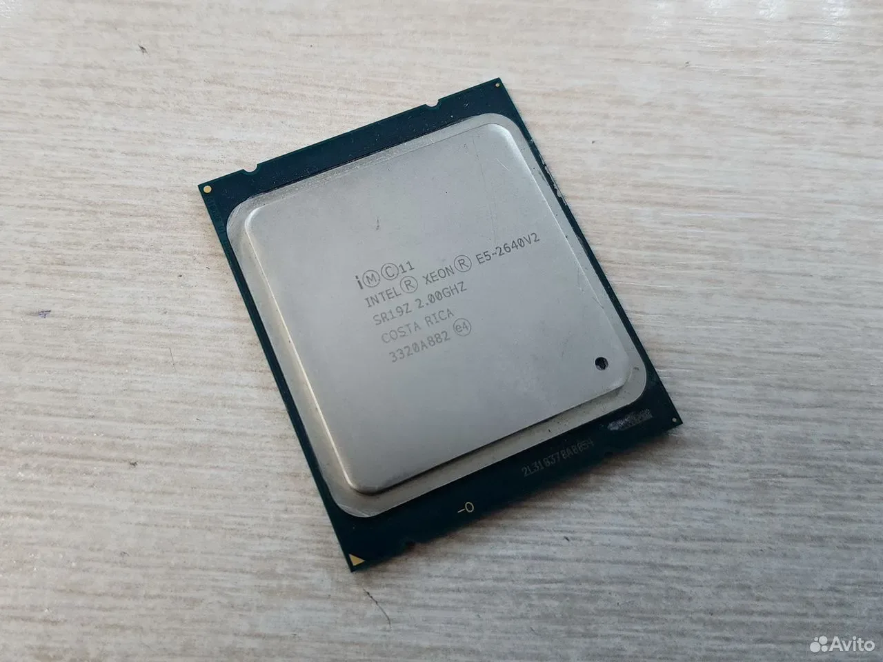 Процессор Intel Xeon E5-2640 v2, s2011 — фото 1