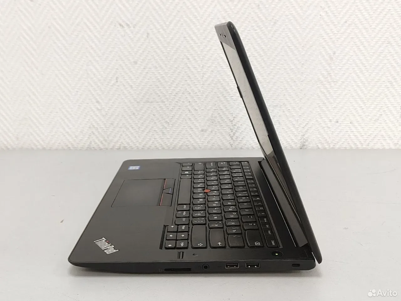 Lenovo intel i3-6006U/4Gb/SSD 256Gb/HD Graphic 520 — фото 4
