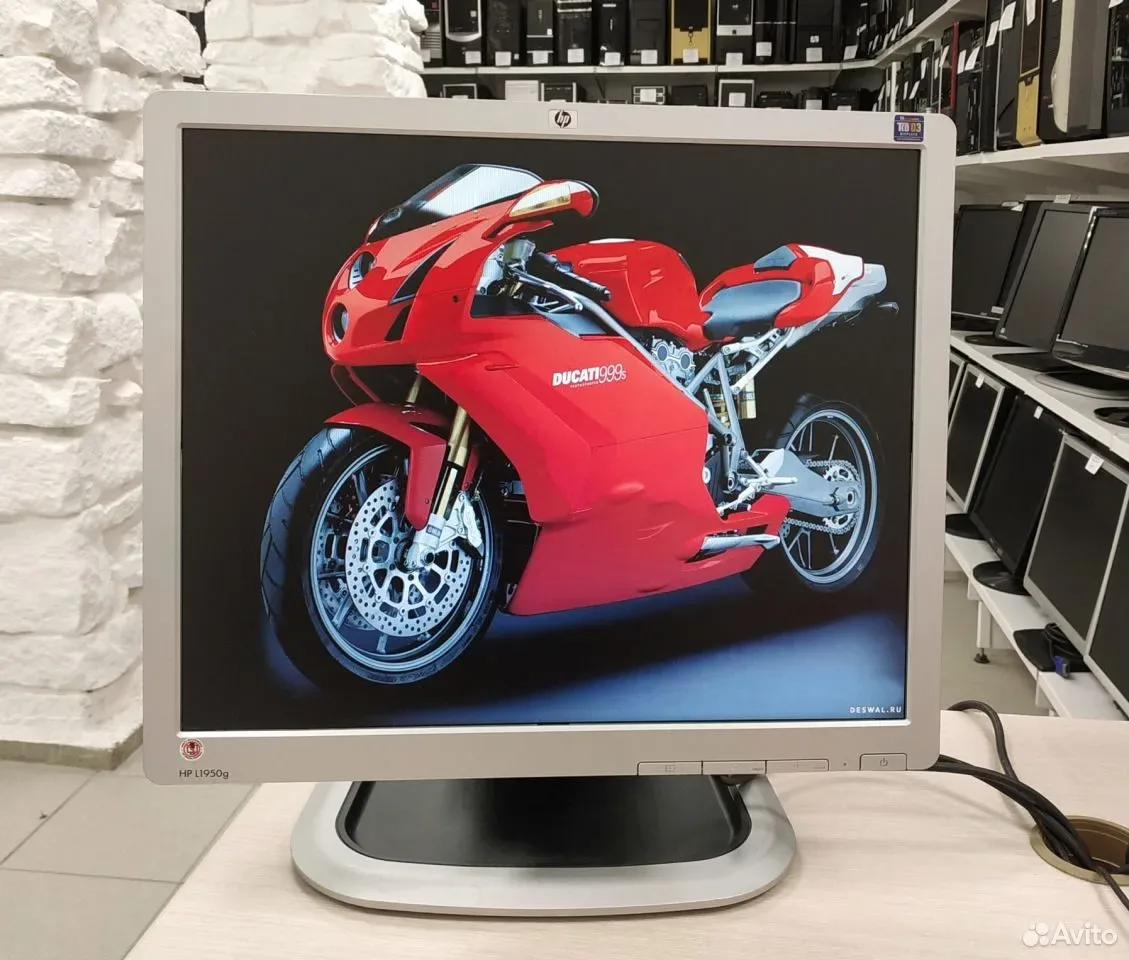 Монитор ЖК HP L1950g, диагональ экрана 19" дюймов — фото 1