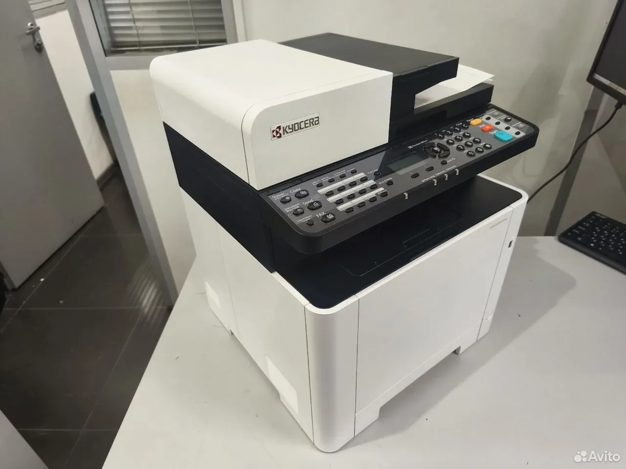 Мфу цветное лазерное Kyocera M5521cdn новые картри — фото 3