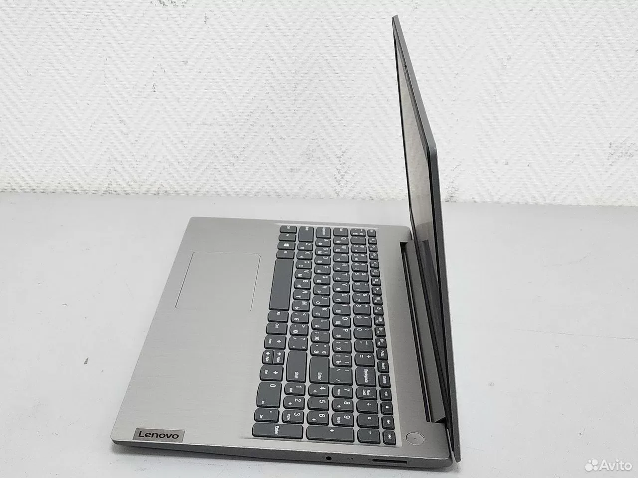 Lenovo Ryzen 3 4300U/8Gb/SSD 256Gb/Radeon/15.6" — фото 2