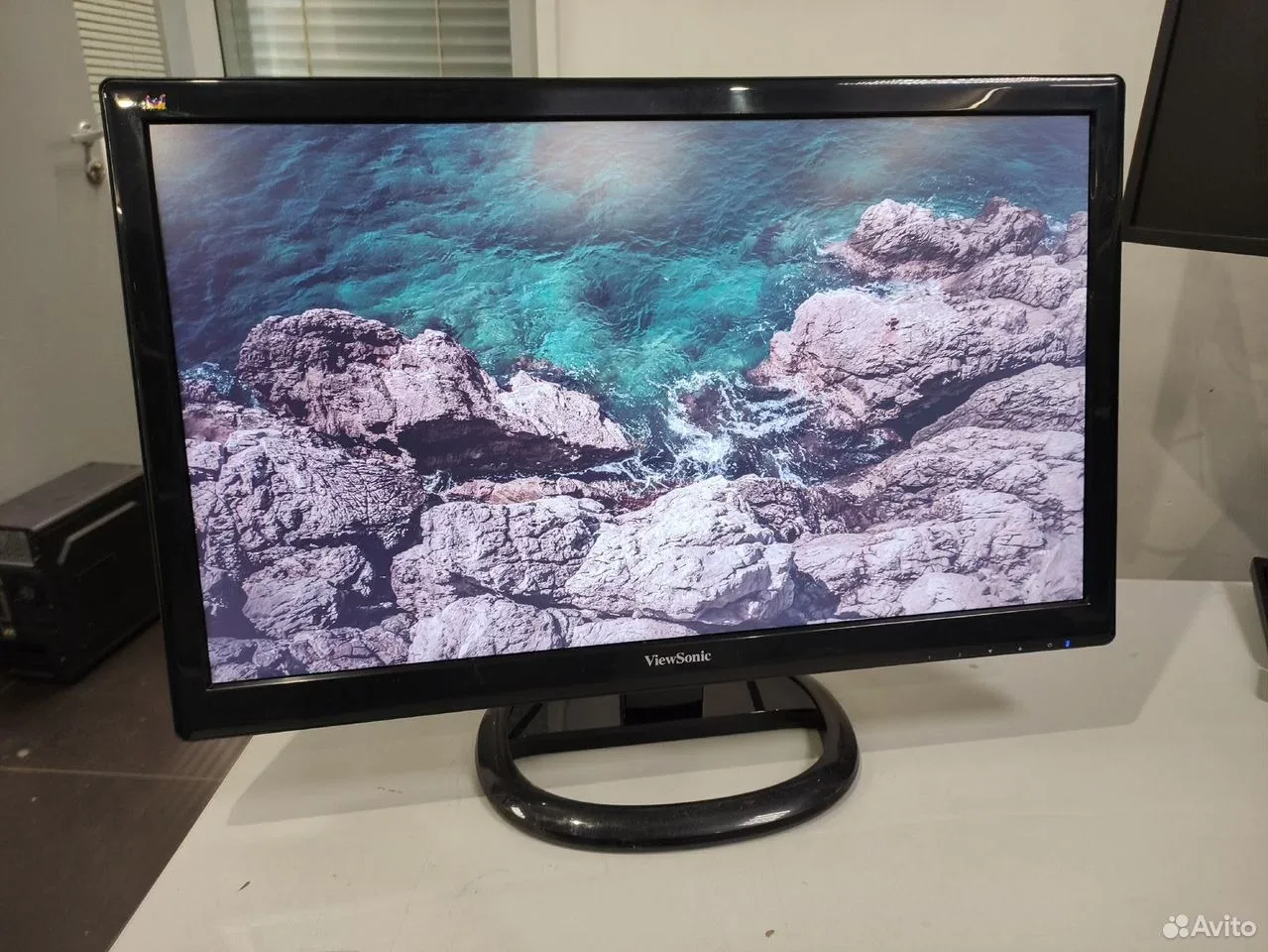Монитор ViewSonic 24" 1920х1080 TN VGA DVI — фото 1