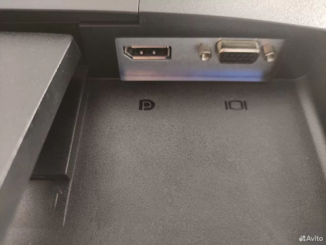 Монитор Dell 20" HD+ VGA D-Port — фото 5
