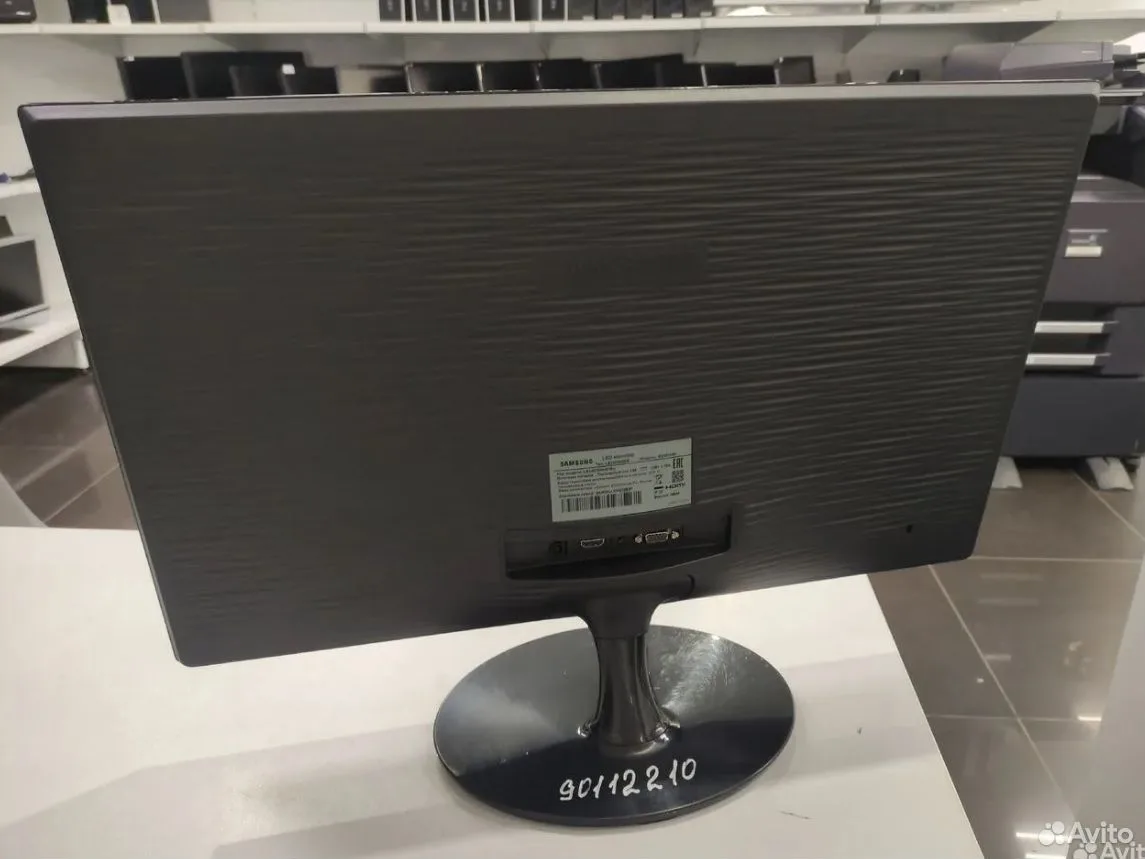 Монитор Samsung LS24D300HSI 24" TN VGA hdmi — фото 3