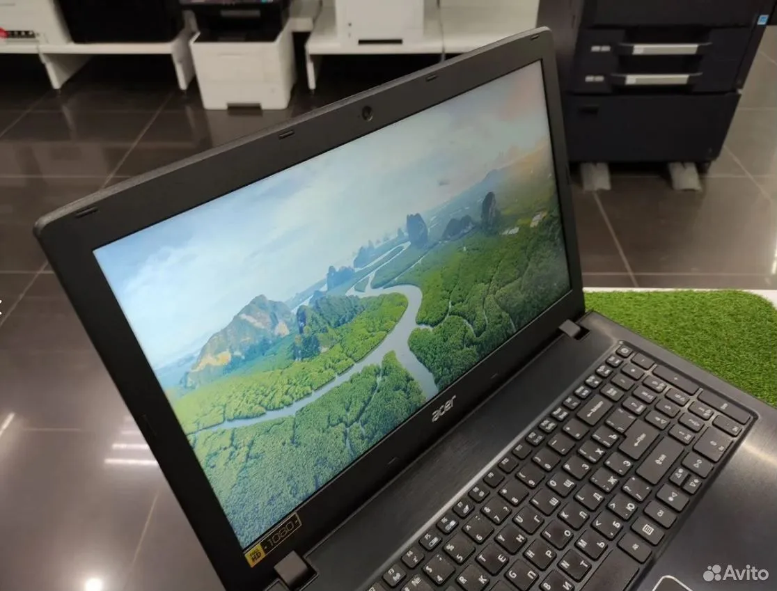 Ноутбук Acer 15.6" i3 6006u/DDR3 16G/256G SSD #555 — фото 2