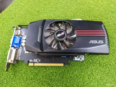 Видеокарта asus AMD HD6770 1Gb