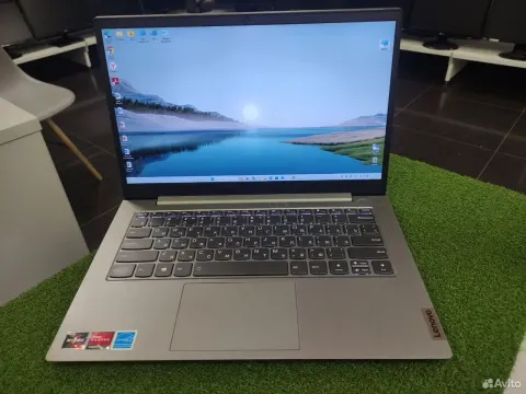 Ноутбук 15.6" Lenovo AMD R3 4300U/16G/256G #145