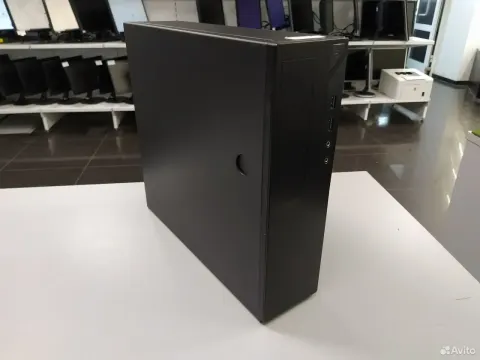 Компактный пк Ryzen 3 3200G/DDR4 16G/SSD 128Gb
