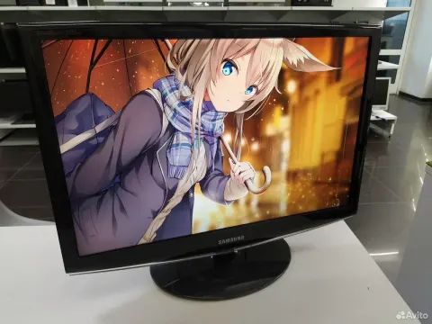 Монитор Samsung 24" VGA 19201200 TN