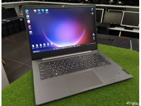 Ноутбук 14" Lenovo i3 1005G/ddr4 8G/SSD 256G #127