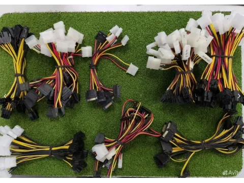 Разные переходники для компьютера Molex/Sata/6Pin